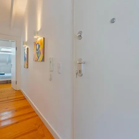 Near Alameda Lejlighed *